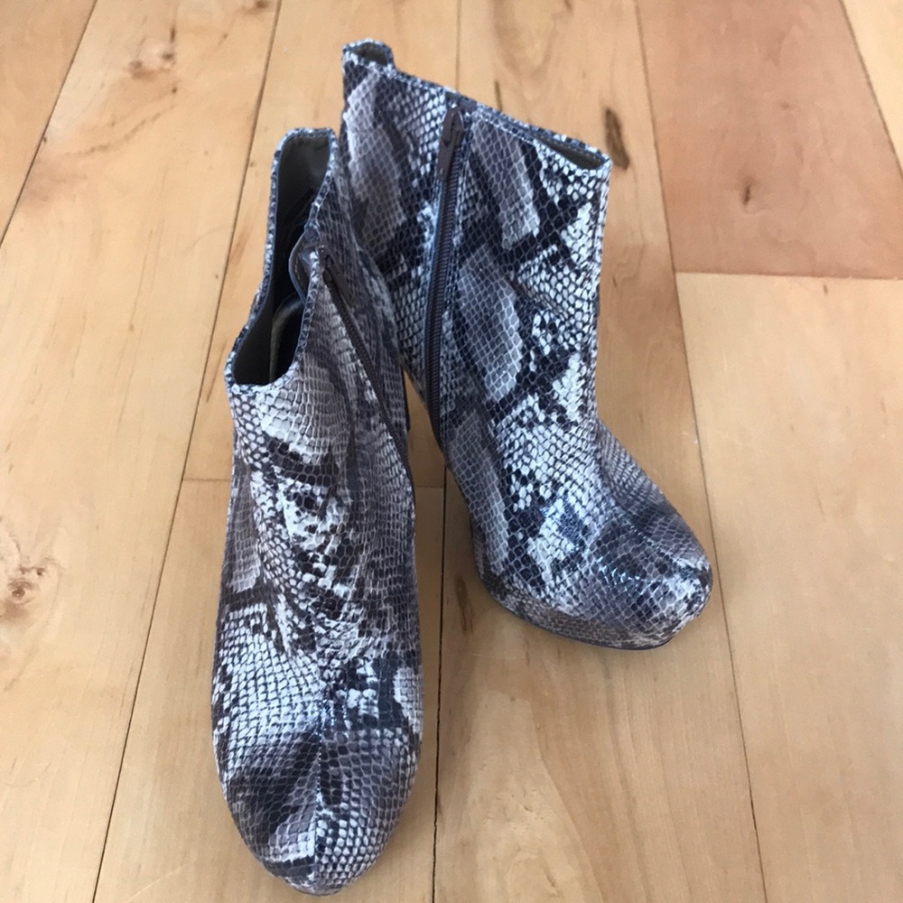 Boots!